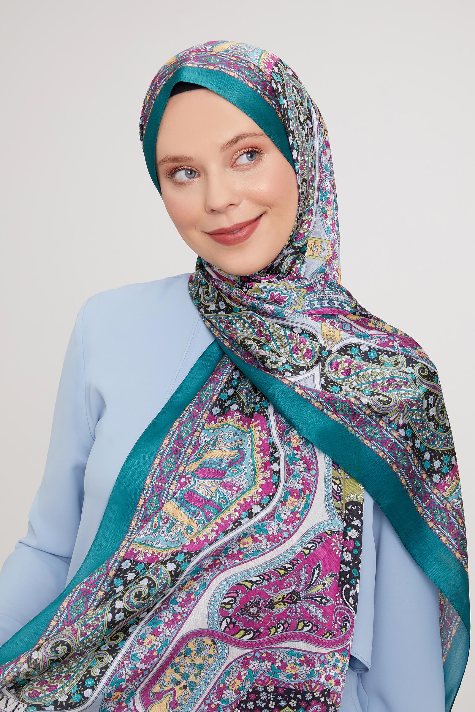 Fivescarf Zümrüt Etnik Baskılı Vual İpek Şal