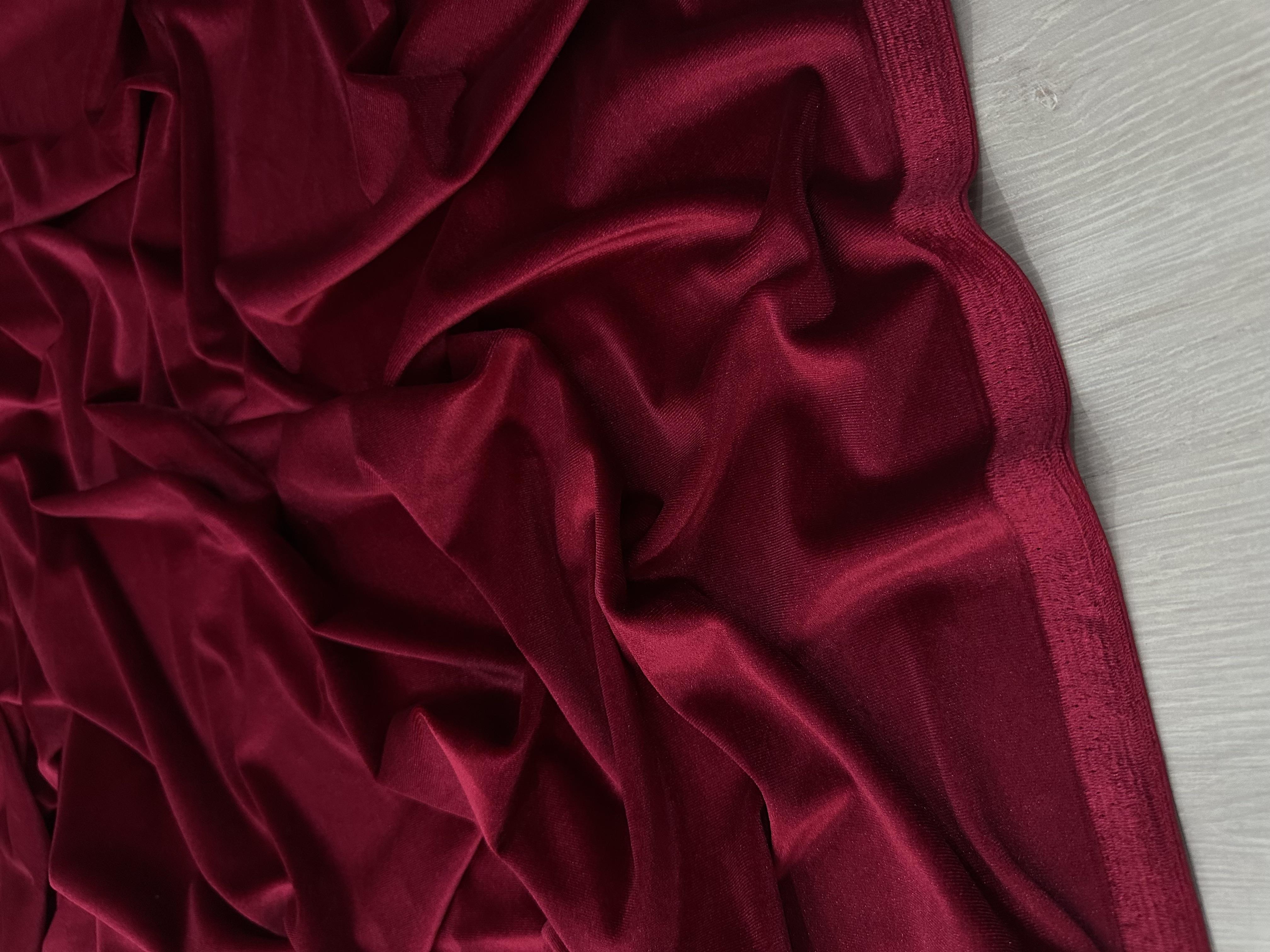 İPEK KADİFE - KIRMIZI