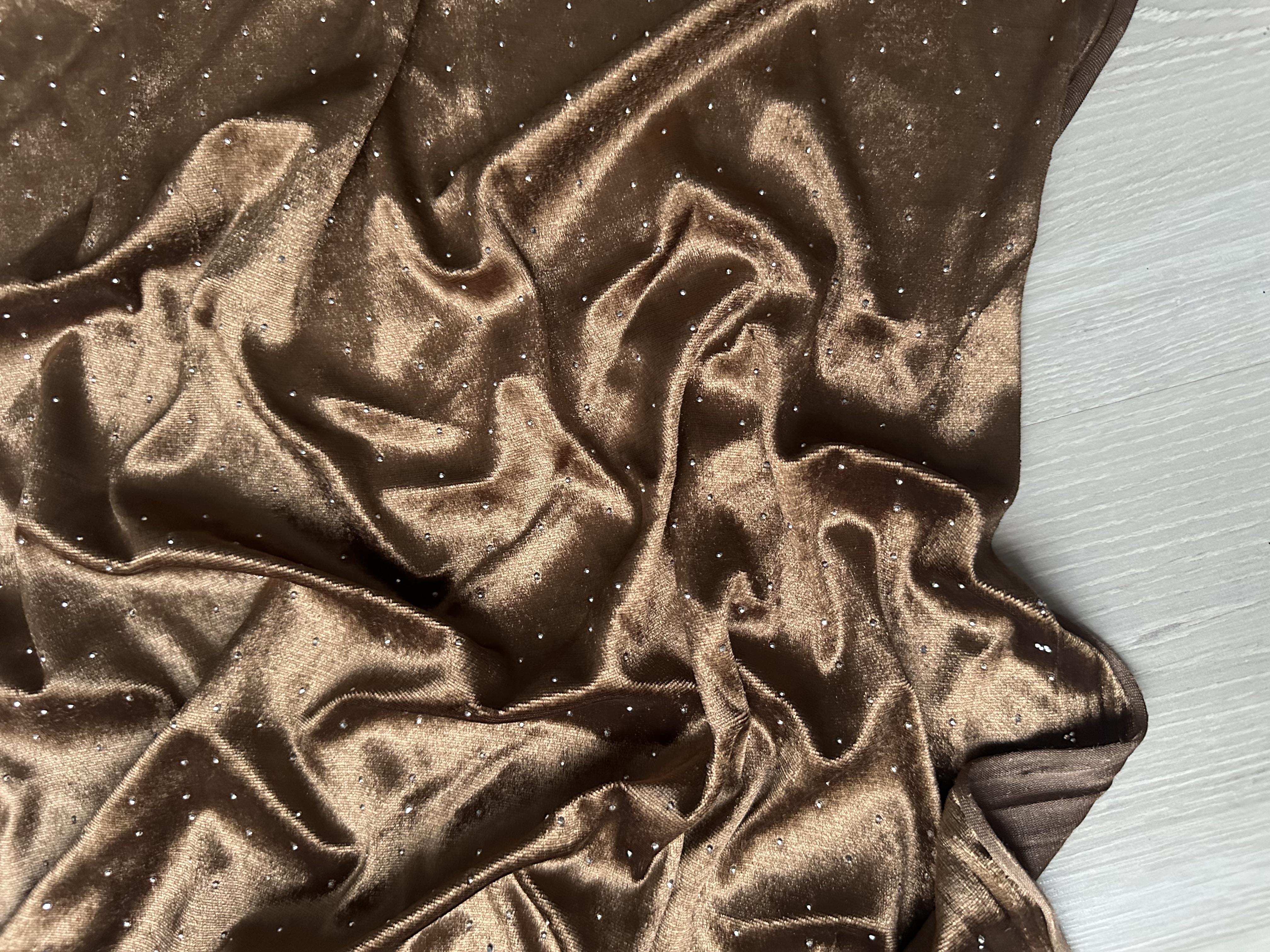 TAŞLI İTHAL KADİFE - SÜTLÜ KAHVE