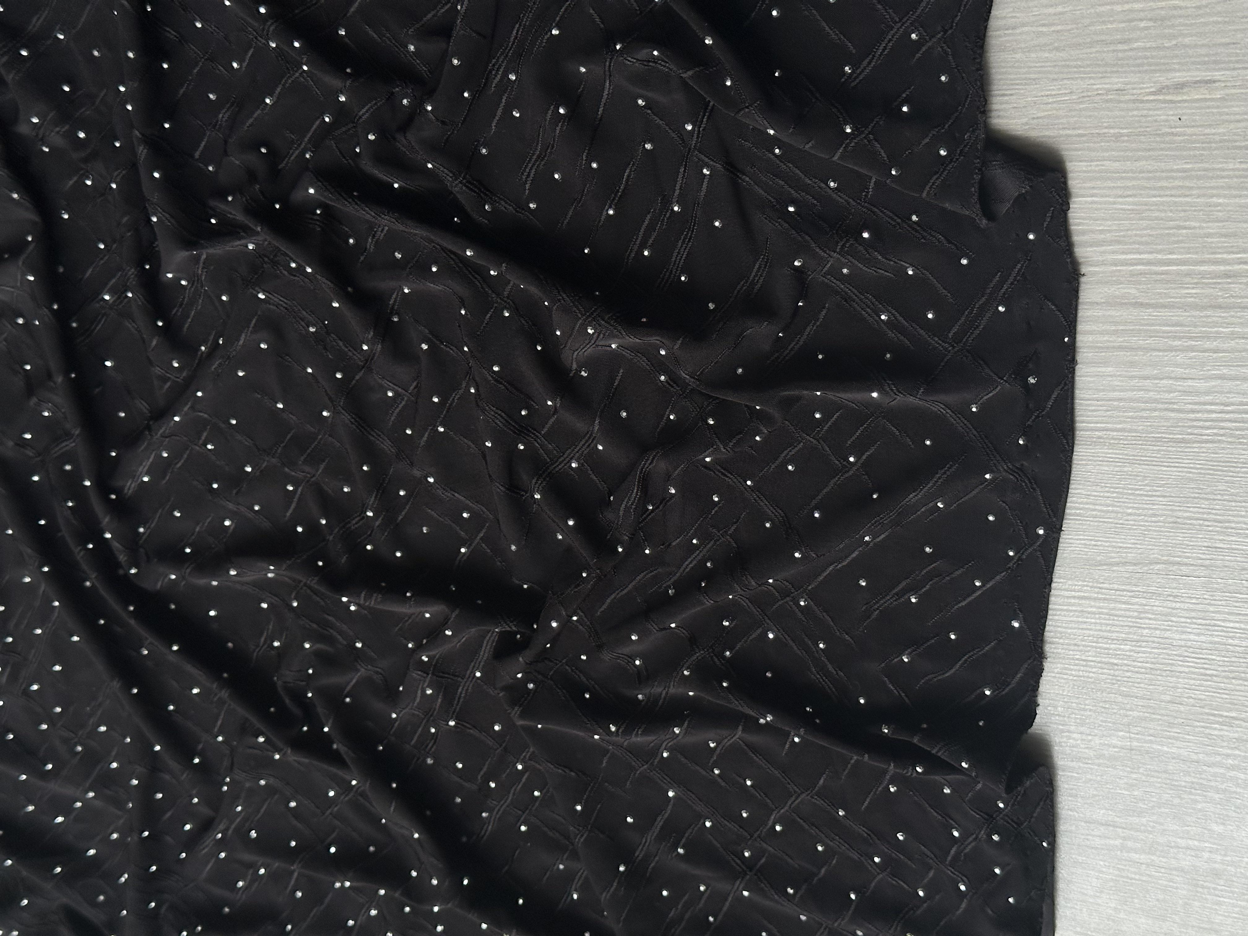 TAŞLI JAKAR SANDY - SİYAH (BEYAZ TAŞLI)