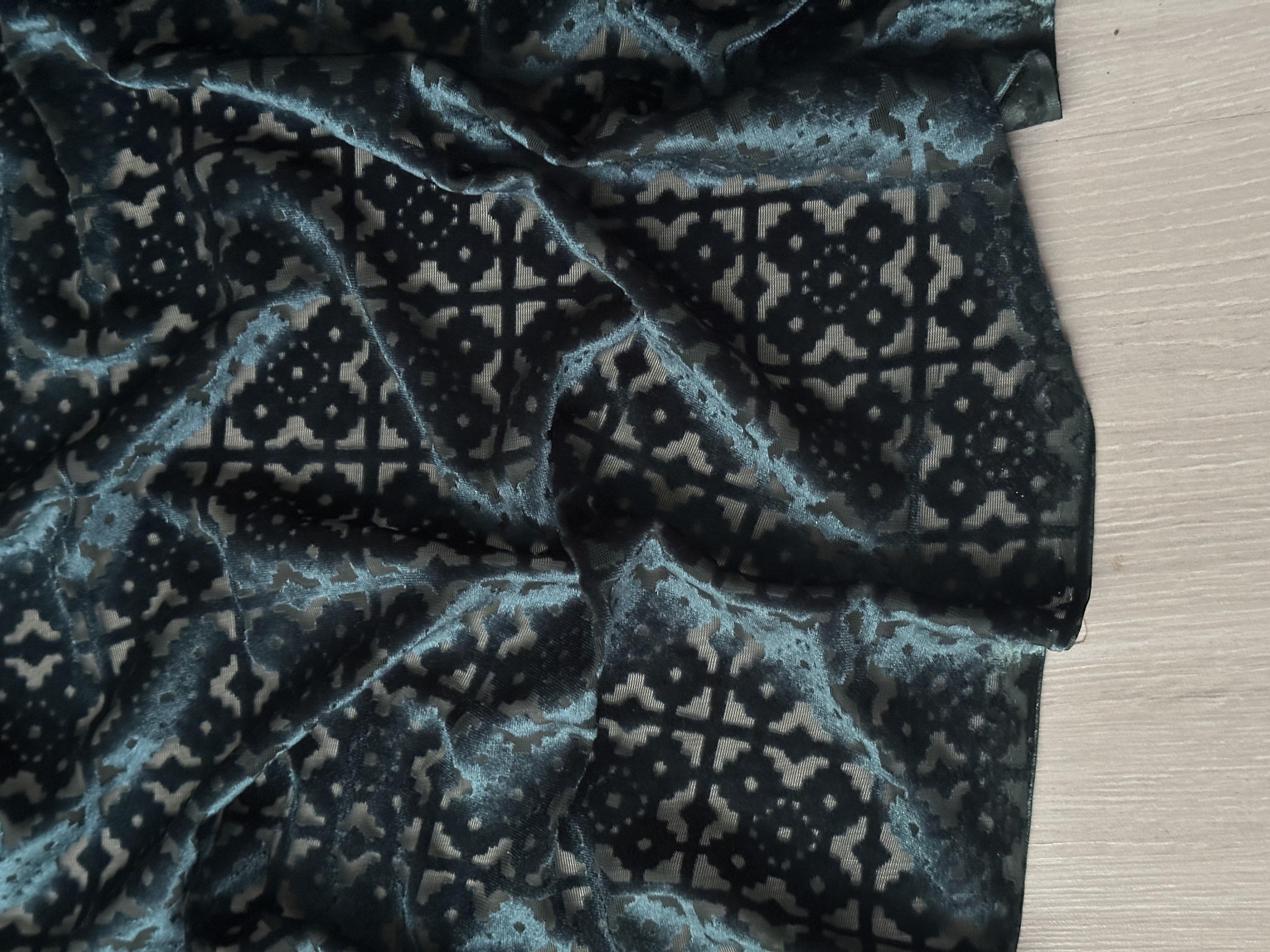 YAKMA KADİFE - ZÜMRÜT