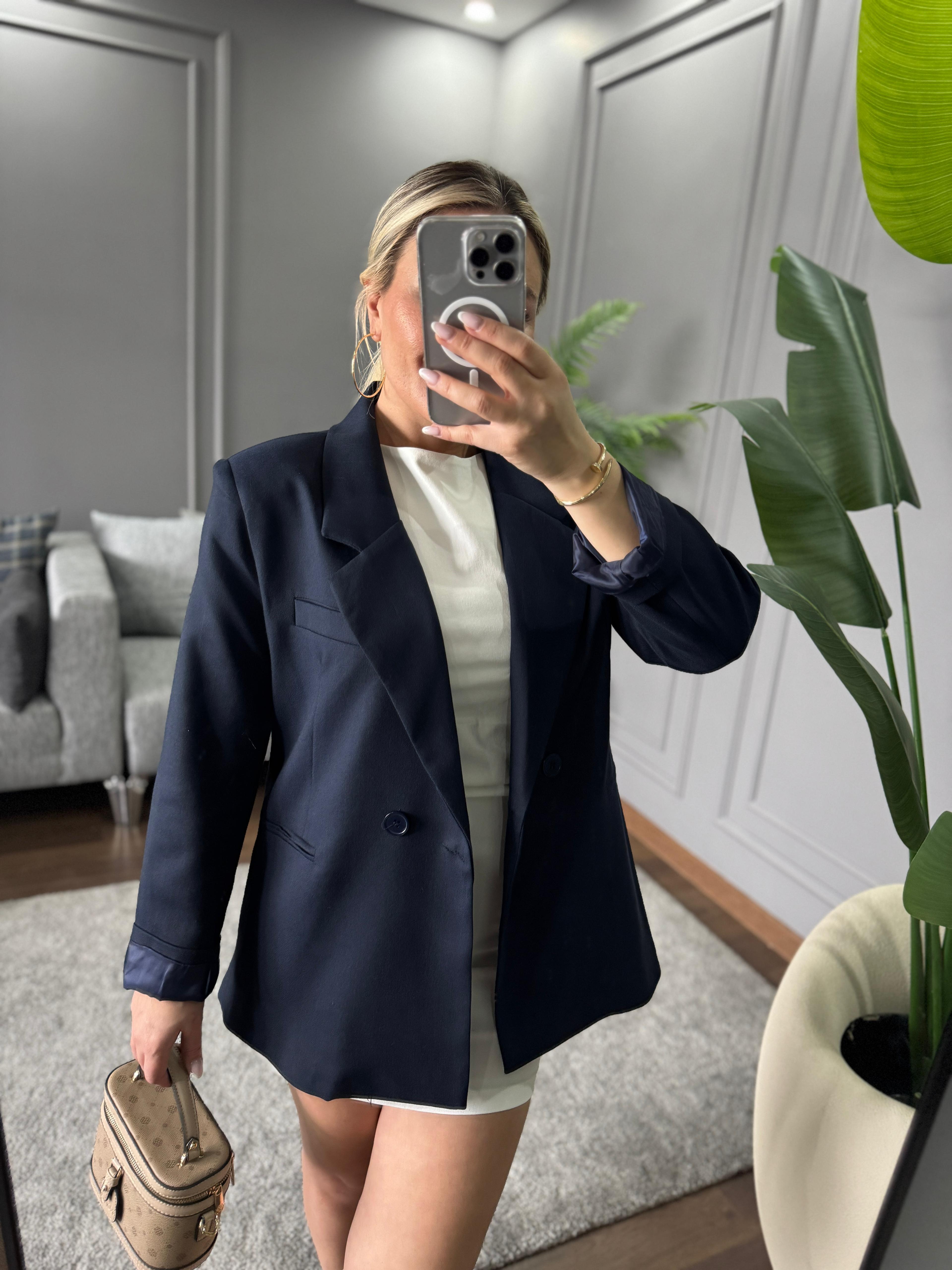 ÇİZGİLİ BLAZER 