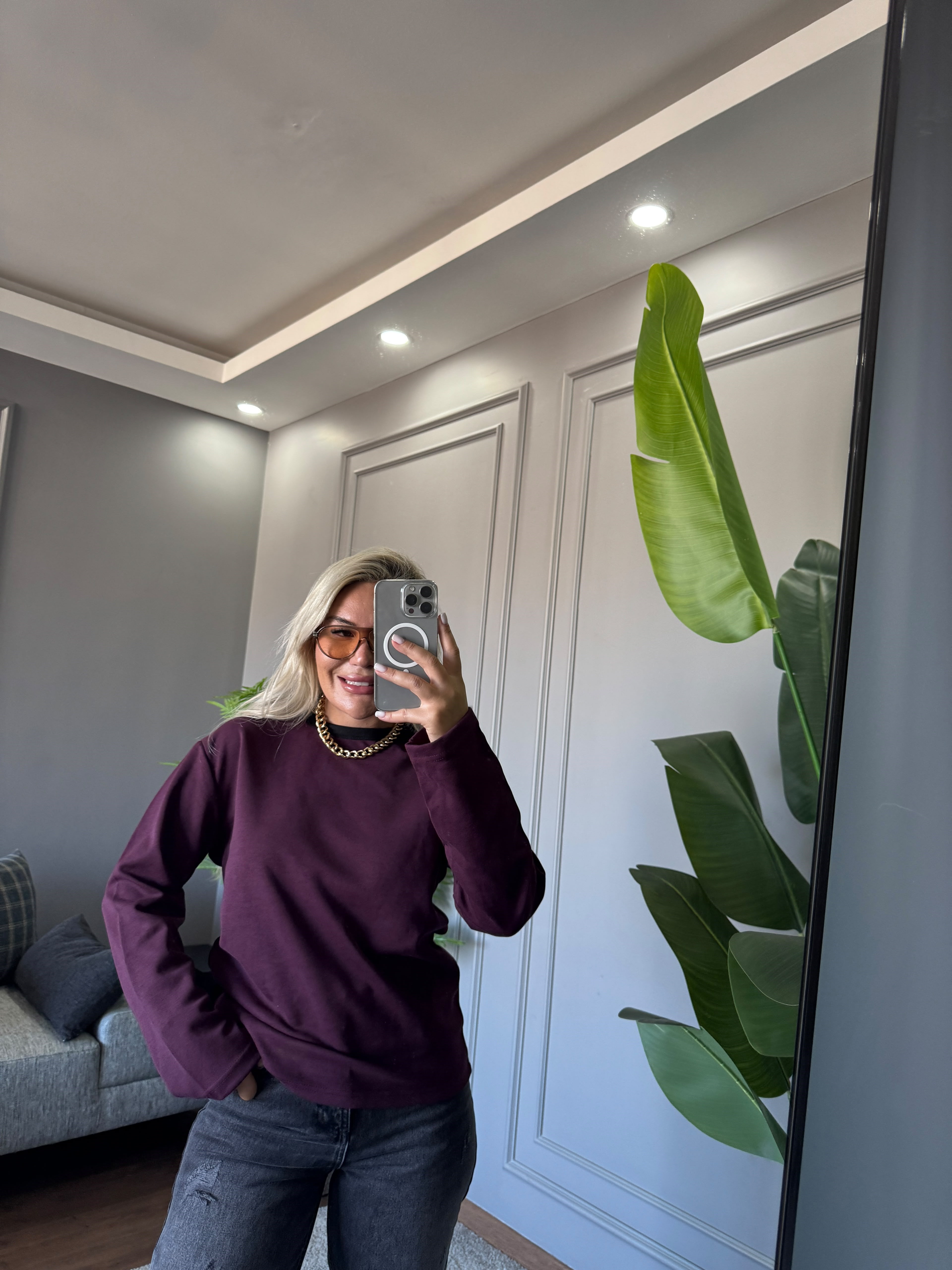 ŞARDONSUZ BİYE DETAYLI SWEAT 