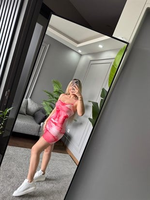 ASKILI MİNİ ELBİSE