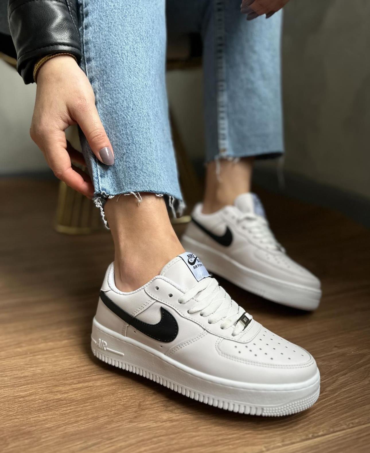 nike air force beyaz