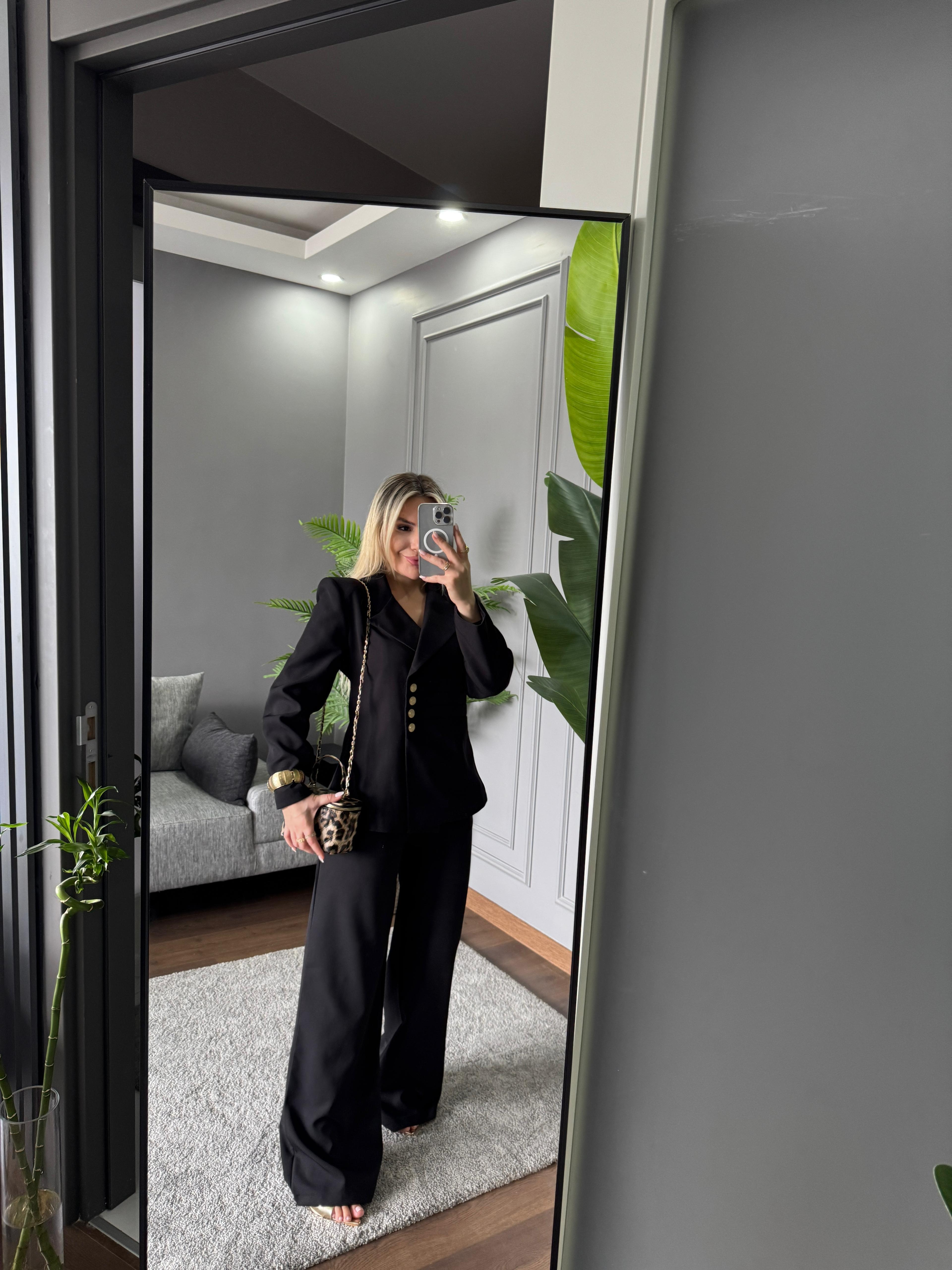 DÜĞME DETAY BLAZER TAKIM 