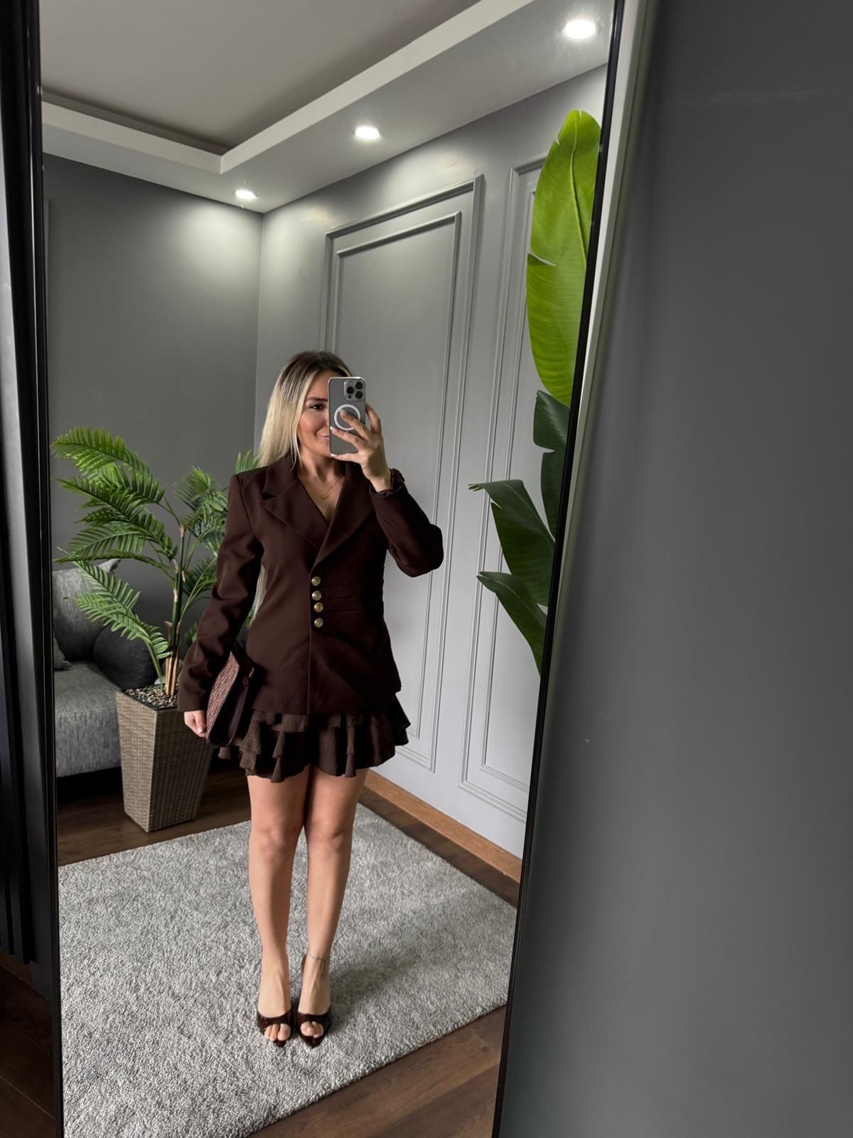 GOLD DÜĞME DETAY BLAZER