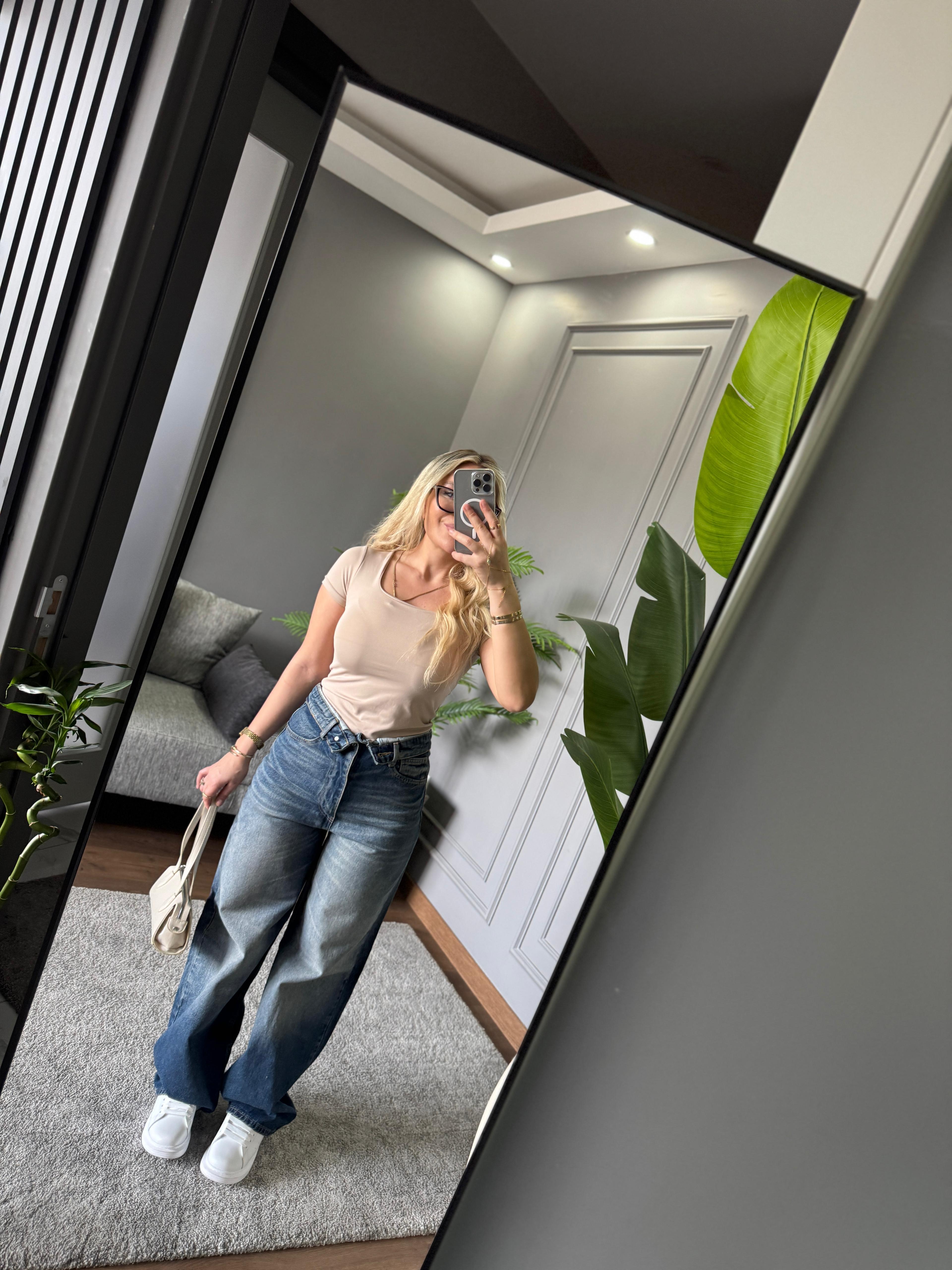 KARE YAKA BODY SUİT