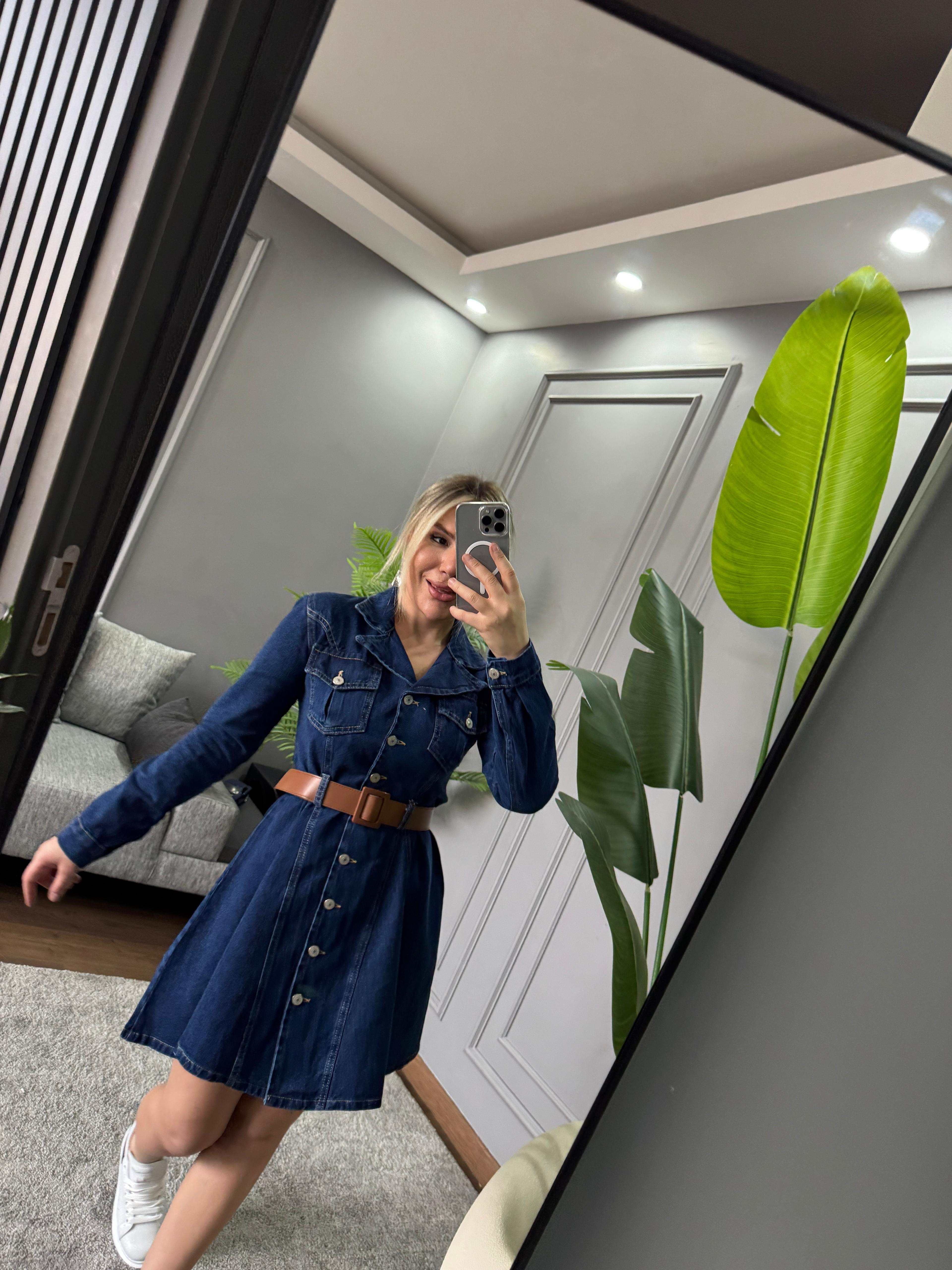 KEMERLİ DÜĞME DETAY ÇAN ELBİSE