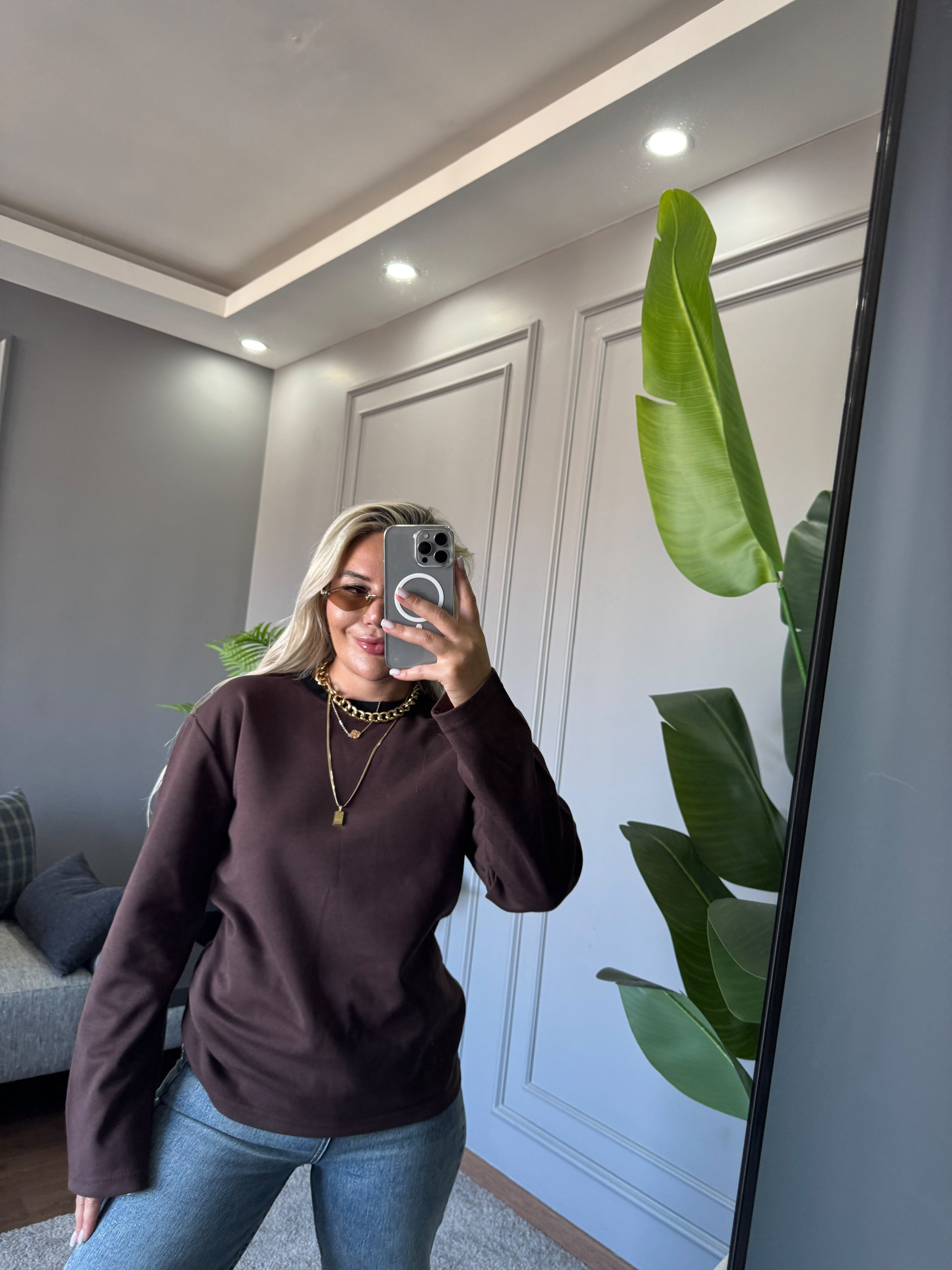 ŞARDONSUZ BİYE DETAYLI SWEAT 
