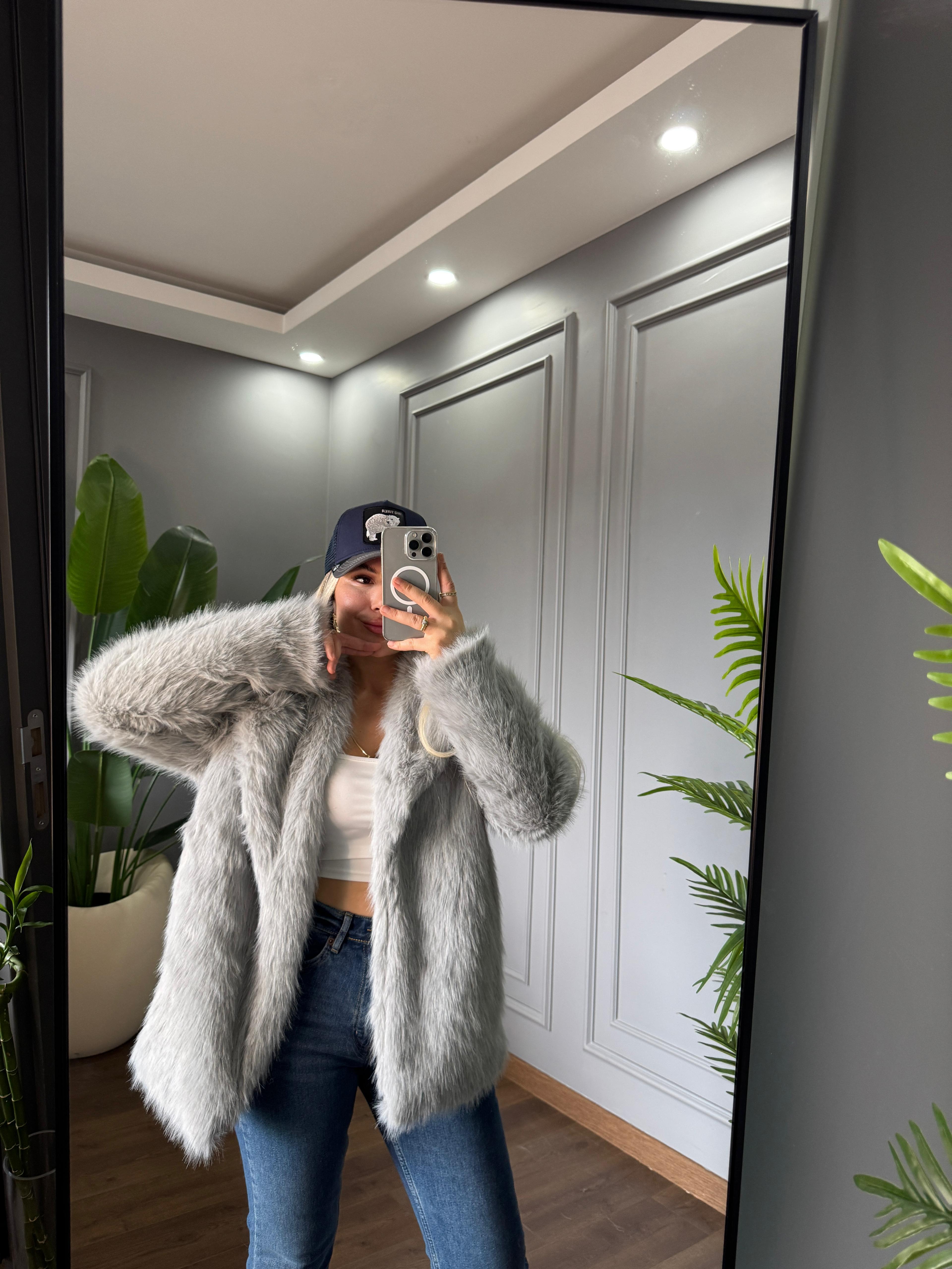 YAKA DETAY ŞIK KÜRK 