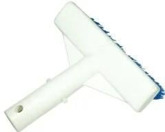 Kısa Tip Düz Plastik Telli Havuz Fırçası 26cm