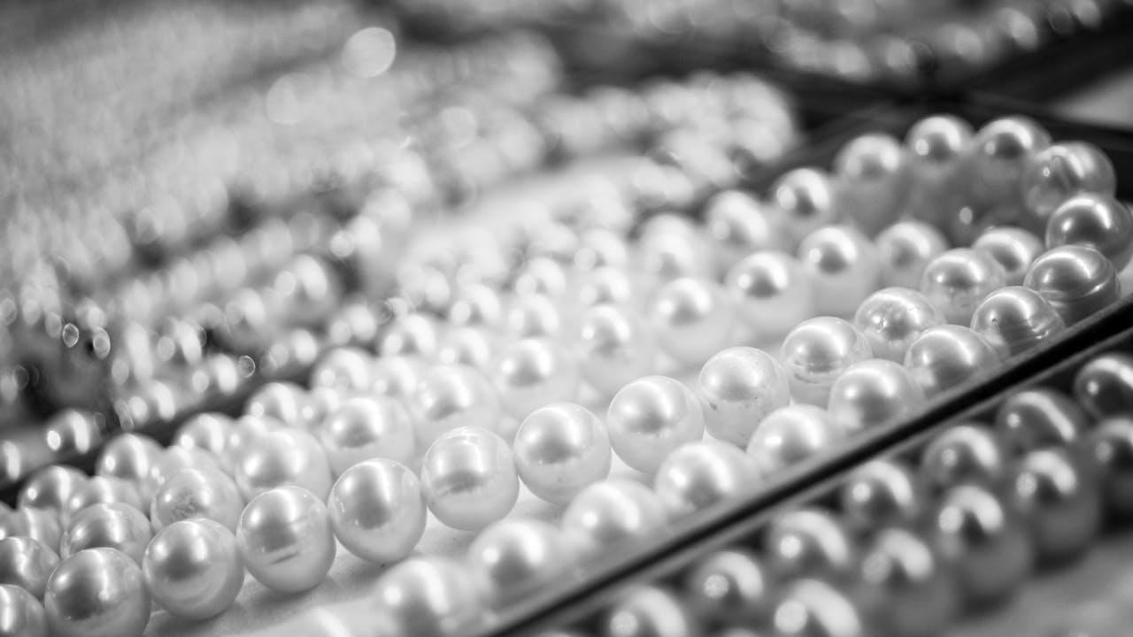 How Pearls Are Formed