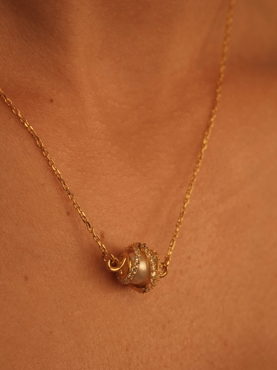 Amour İncili Kafes Detaylı Zincir Kolye