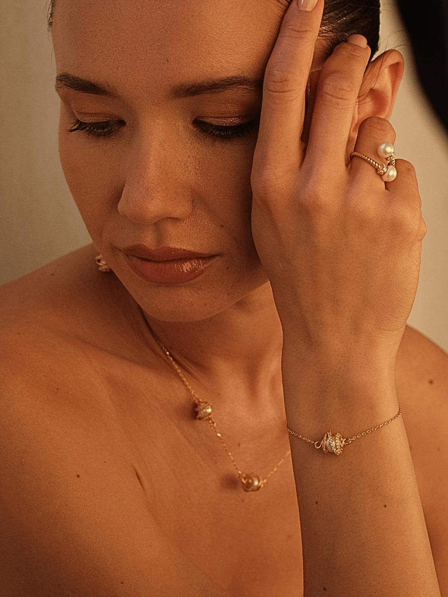 Amour Kafesli İnci Zincir Bileklik