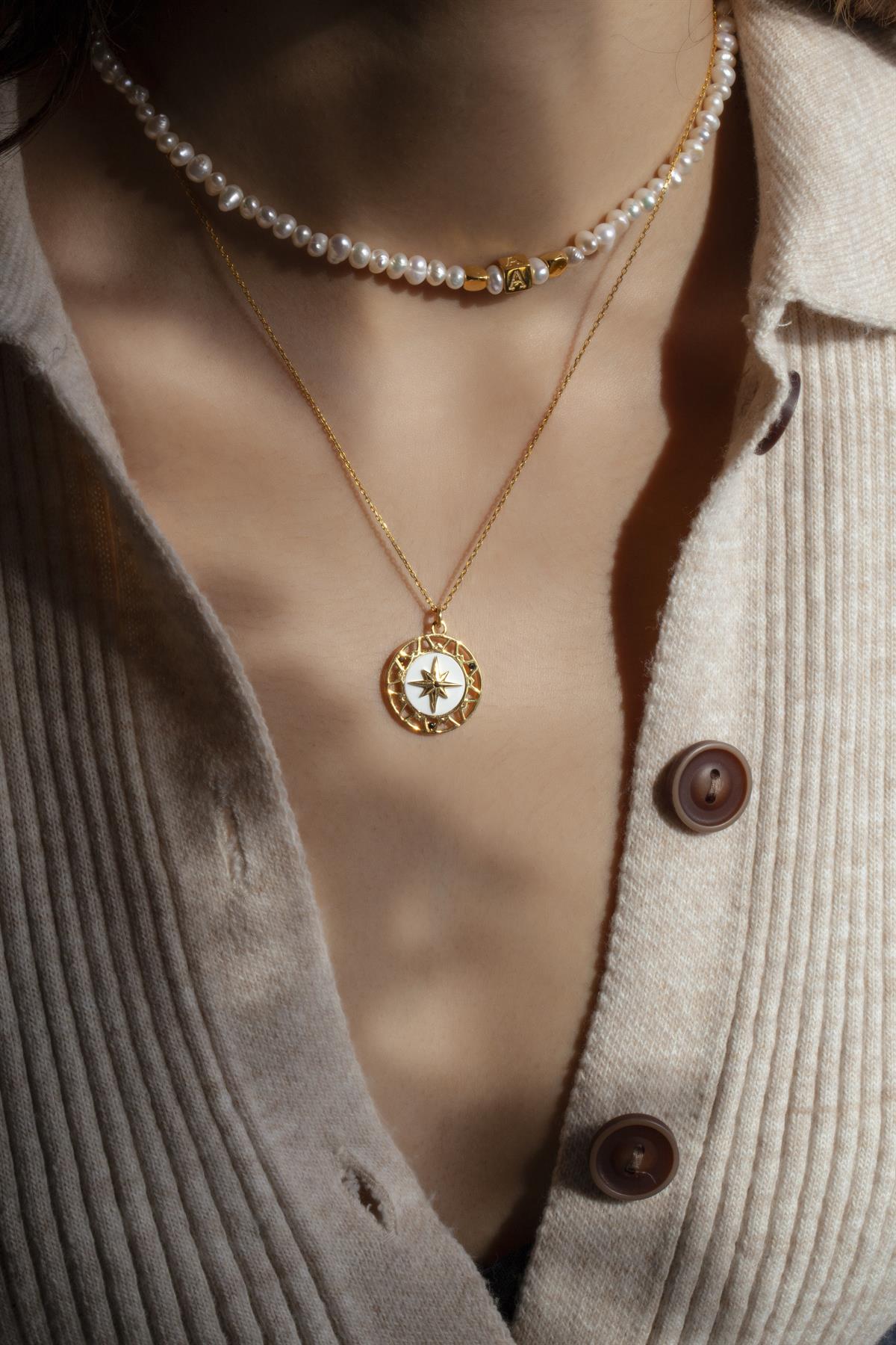 Beyaz Mineli Kutup Yıldızı Madalyon