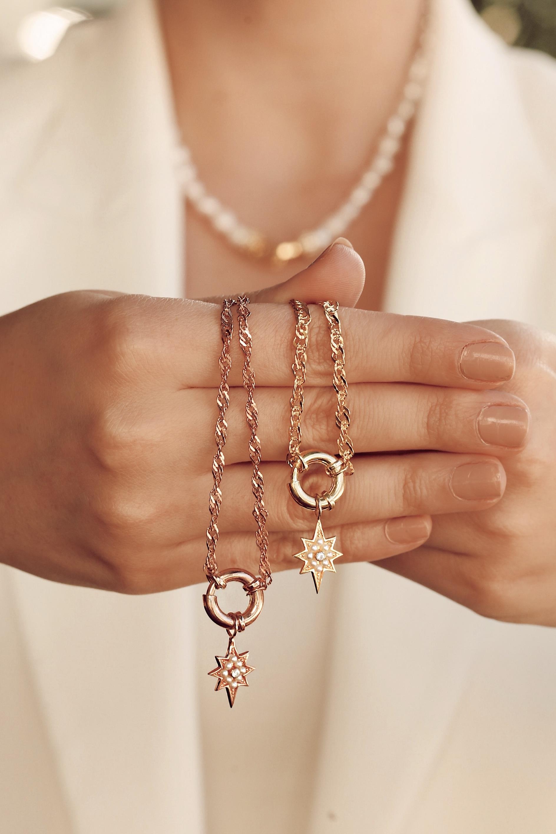 Kutup Yıldızı Kilitli İncili Kolye