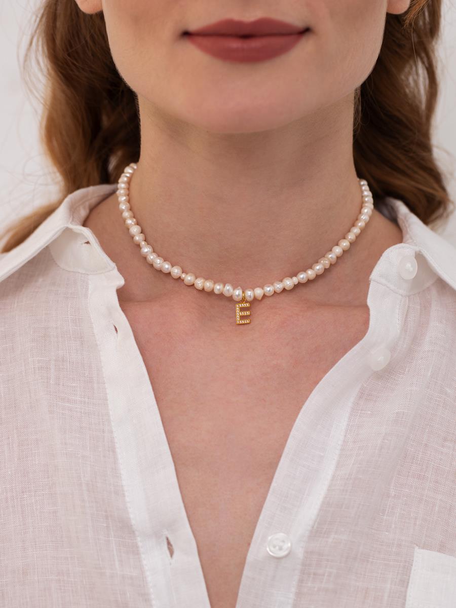 Mono Harfli İnci Kolye