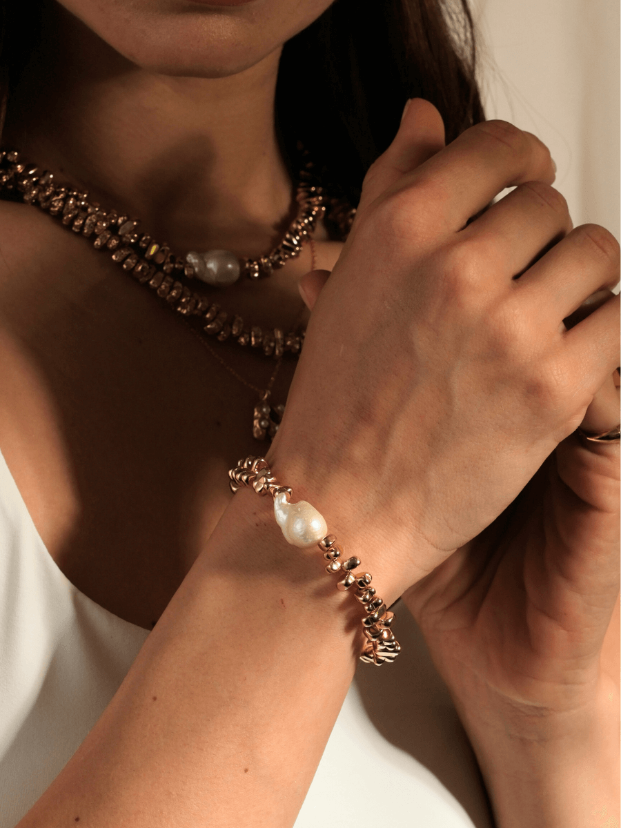 Sirius Barok İncili Hematit Taşlı Bileklik