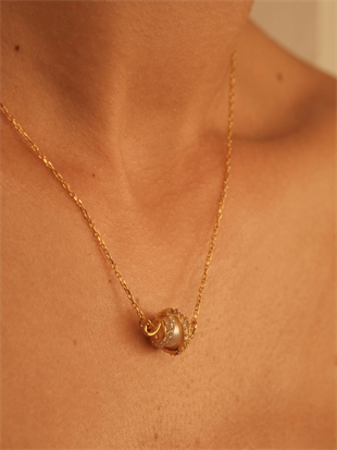 Amour Pearl Cage Detail Chain Necklace