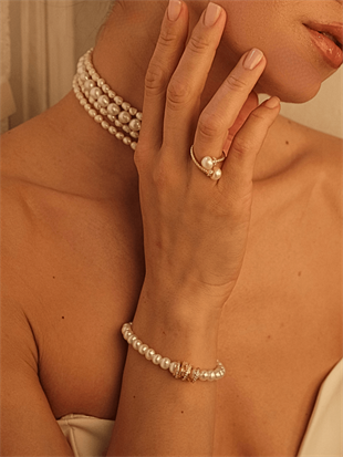 Amour Caged Pearl Bracelet