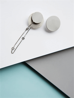 Arkalı Önlü Halka Küpe Seti 