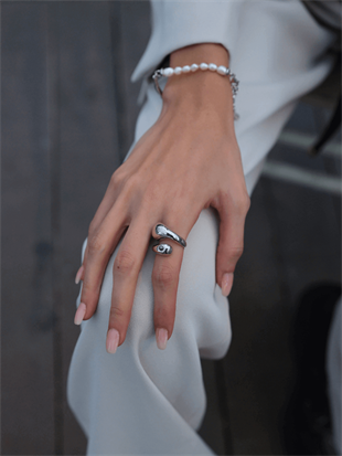 Bersa Büyük İncili Yüzük