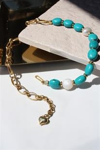 Comiso Turquoise Chain Necklace