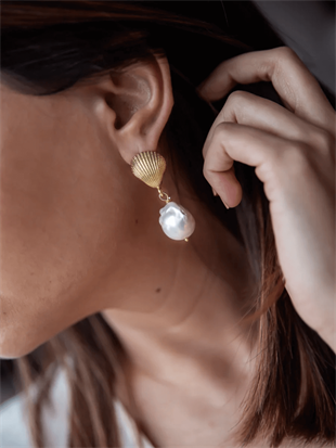 Deniz Kabuğu Barok İnci Küpe