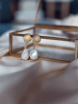 Deniz Kabuğu Barok İnci Küpe