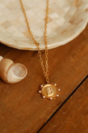 Letter Medallion Chain Necklace