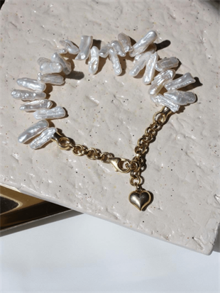 Lav Pearl Chain Bracelet