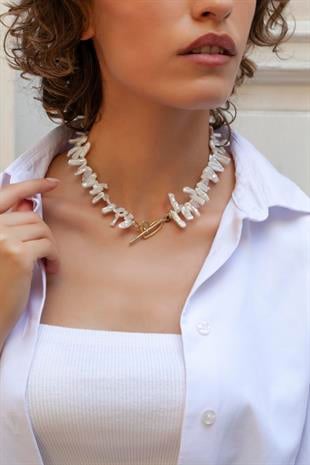 Mesina Baroque Pearl Necklace