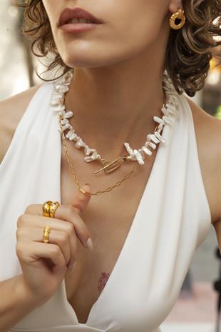 Mesina Baroque Pearl Necklace