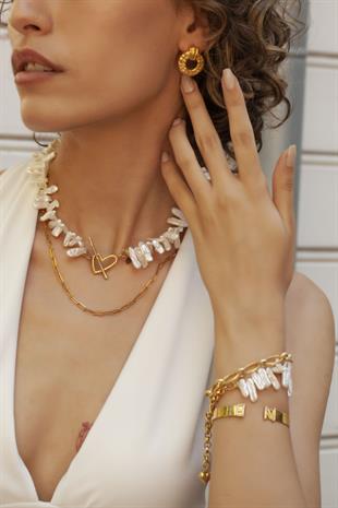 Mesina Baroque Pearl Necklace