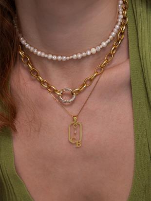Oval Pearl Letter Necklace