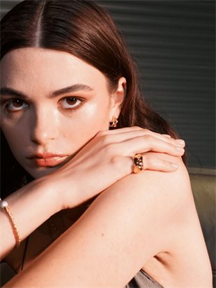 Rera Yanları Oyuk Yüzük