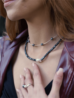 Silga Baroque Pearl Black Hematite Stone Necklace