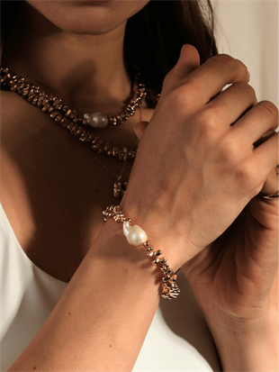 Sirius Baroque Pearl and Hematite Bracelet