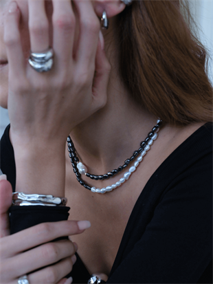 Tagma Hematite Baroque Pearl Necklace