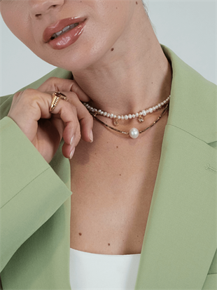 Stone Sand Pearl Necklace