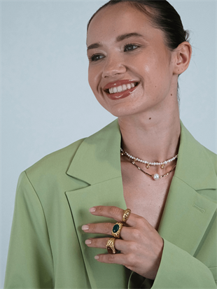 Stone Sand Pearl Necklace