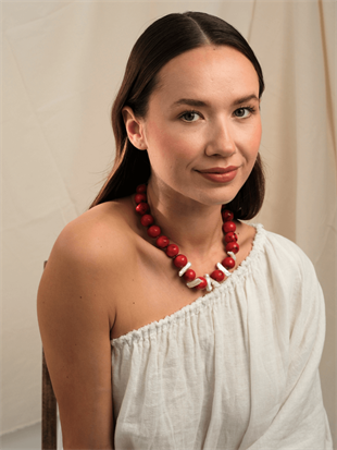 Thalassa Round Red Coral Necklace with Pearls