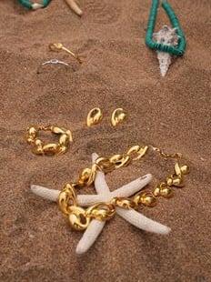 Tina Büyük Midye Kolye