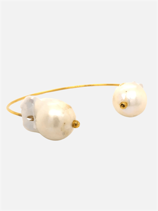 Victt Baroque Pearl Cuff Bracelet