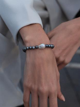 Vola Black Pearl Bracelet