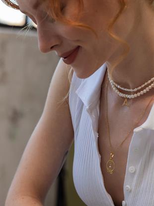 Round Pearl Letter Necklace