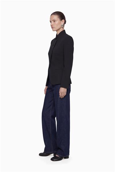 Dik Yaka Düğmeli Blazer Ceket