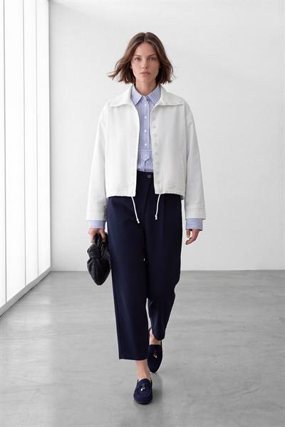Kısa Düğmeli Oversize Trençkot
