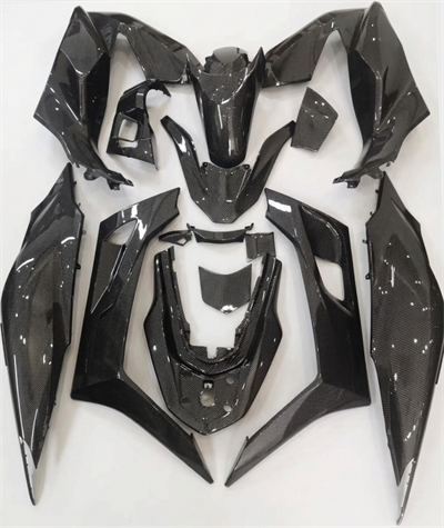 Honda PCX 125 Grenaj Kaporta Seti Karbon (2021-2024)